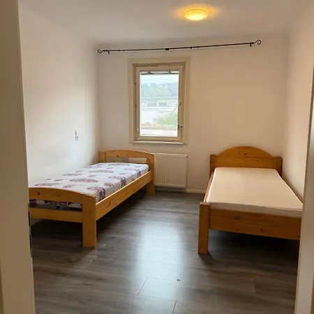 Monteurzimmer Seestrasse * رايشنباخ آن دير إف